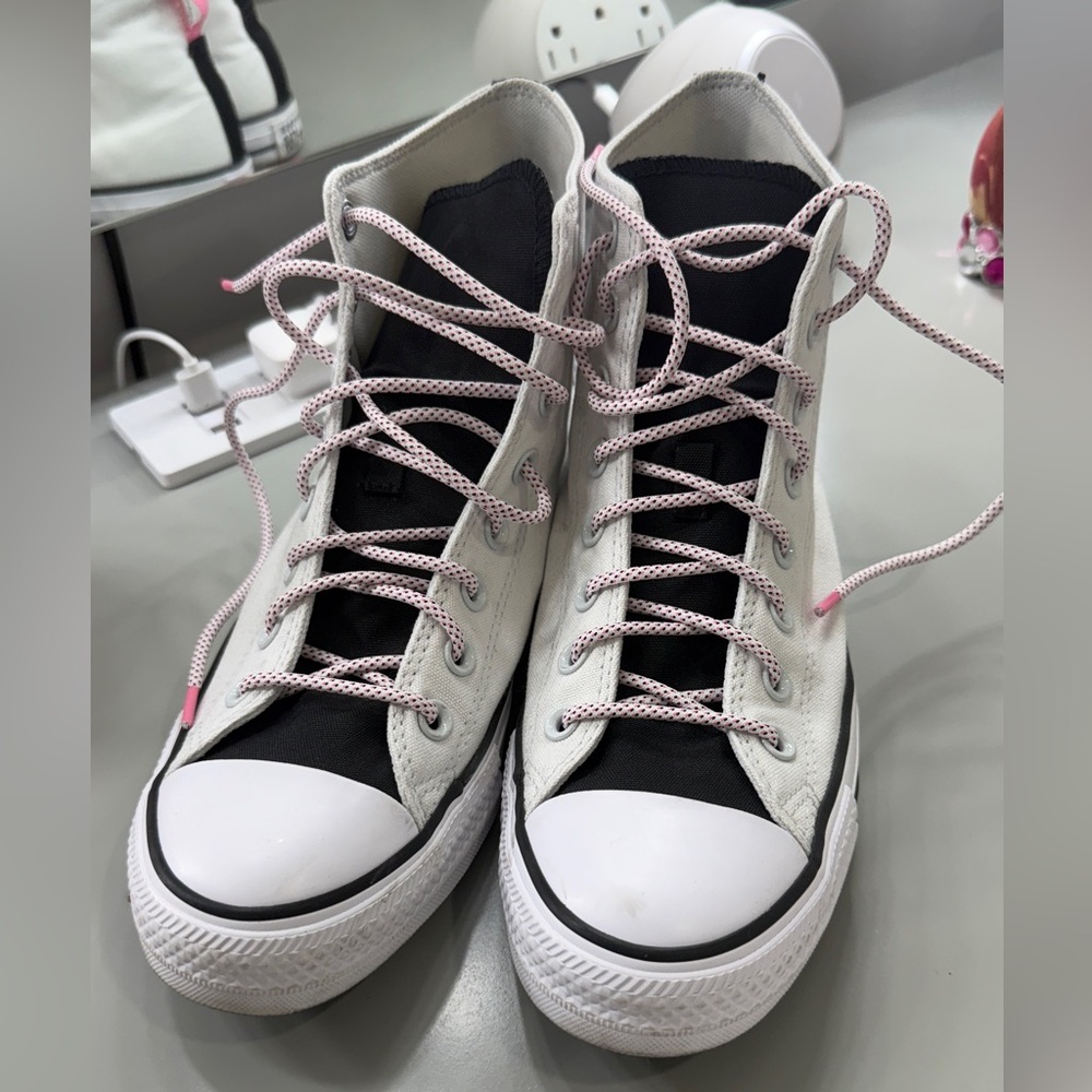 Converse White and Black Sneakers High-Top Canvas